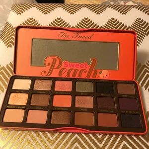 Too Faced Sweet Peach palette
